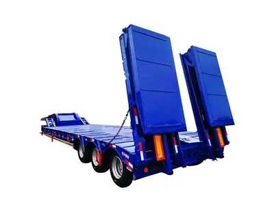 3-nápravový 70-tonový odnímateľný nízkopodlažný príves s husím krkom